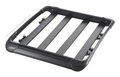 Takräcke för last, 68 kg lastkapacitet, konstruktion av aluminium och plast, mått 122 x 102 x 14 cm,48x40x5.6