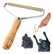Borste för att ta bort hår från kläder, mattor, möbler. Tar bort hår kraftfullt.