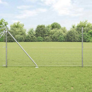 Svetsat trådgärdsgaller med 7 spikstolpar | Material: Galvaniserat Stål | Storlek: 1.2x10 m