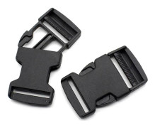 8 set med spännremmar, kan användas för 25 mm bred väskrem, med 8 reglage, plastspänne används ofta vid reparation av ryggsäckar