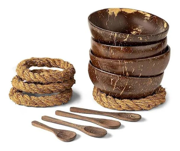 Set med 4 kokosnötsskålar + träskedar & hållare för sallad