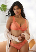 Y4065 NUANCE Trådbh flamingo mjuk bh 75B