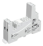 Uttag för reläer RM84 RM85 RM87L RM87P