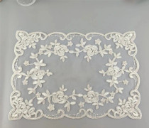 Europeisk Lyx Gyllene Gaze Spets Underlägg 42*30CM Bordsunderlägg Beige
