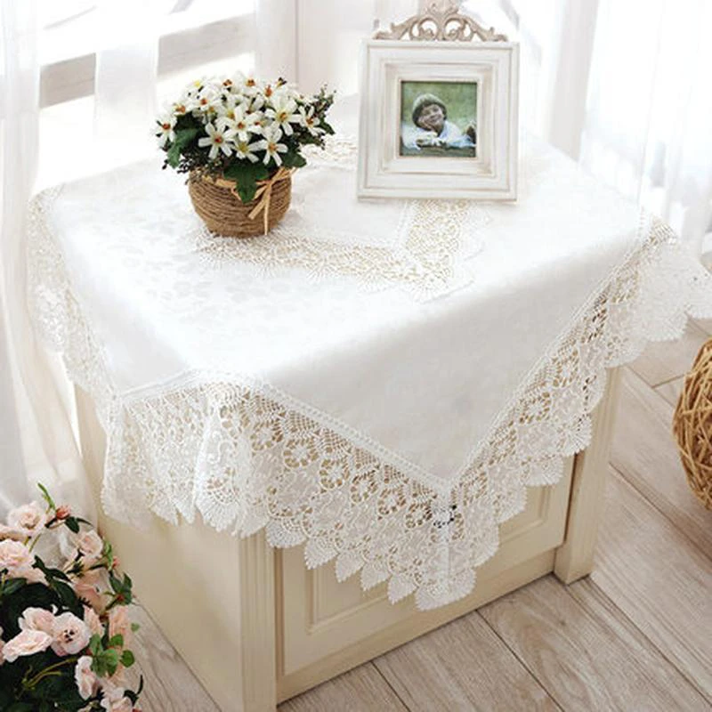 Europa Broderad Bordsduk Bord Matbord Skydd Jacquard Spets Palatsstil Kaffebordsduk Ihåligt Skydd Bordsflagga 1pcs chair cover set vit
