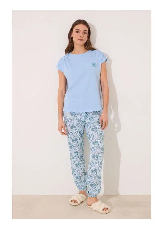 Blommönstrad pyjamas i 100% bomull