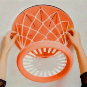 Hängande basketkorg - Portabelt tak- och väggsystem - Mini basketset för inom- och utomhusbruk - Roliga leksaker för barn och vuxna - Med boll