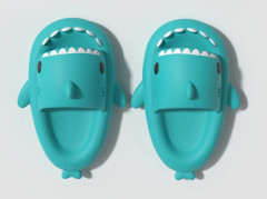 Shark Slippers Summer Couple Tjock sula inomhus Anti-halksandaler green 220mm