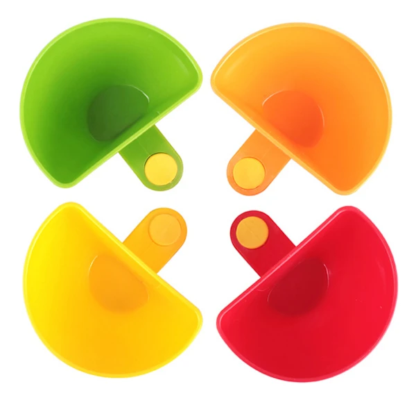 Dip Clip skål tallrik hållare 4-delad set Bärbara små snacks förvaringsfat för kryddost 4pcs Set
