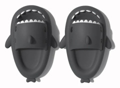 Shark II tofflor för barn sommar tjock botten pojke tecknad barn inomhus halkfria bad baby förälder-barn sandaler Mountain Ash 200【适合脚长19-19.5cm】
