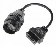 Passar Iveco 38-pin till 16-pin OBD2 Diagnostisk Kontakt Kabel Scanner Adapter