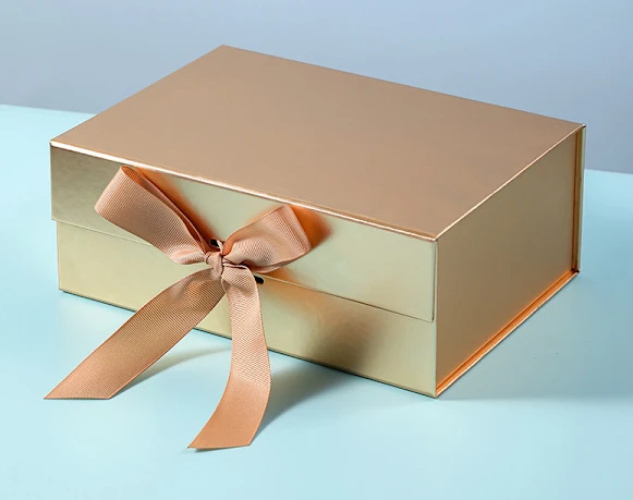 Signatur liten presentförpackning med pappersfyllning (guld), Hanukkah, bröllop,