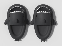 Shark Slippers Summer Couple Tjock sula inomhus Anti-halksandaler black 160mm
