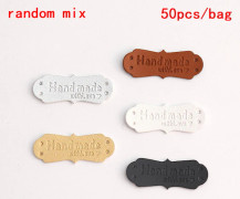50st PU-läderetiketter Handgjorda med kärleksetiketter Syhantverk DI multicolor