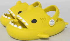 Halkfria sandaler för pojkar och flickor, tecknade hajskor, tjocka och mjuka sulor, sommar yellow 170 (17 centimeters inside)