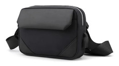 Liten crossbody-väska, axelväska för män, kvinnor, miniryggsäck black