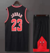 #23 Michael Jordan Basketbollströja Set Chicago Bulls Tröja för Barn och Vuxna-WELLNGS Svart 30 (155-160CM)