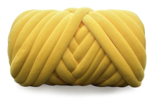 250/500g Virkningsgarn Garnkula GUL 500G Yellow 500g