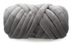 250/500g Virkningsgarn Garnboll MÖRKGRÅ 500G Dark grey 500g