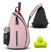 Tennis Sling Ryggsäck - Crossbody Sportväska - Vattentät Racketförvaring - Lämplig för Pickleball & Badminton - Unisex Lättviktsdesign - Rosa