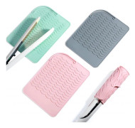3-pack - Värmebeständiga silikonmattor för locktänger, plattänger och hårspännen (Rosa/Grå/Grön)