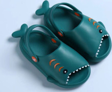 Haj Tofflor Barn Badtofflor EVA Shark Crocs Sandaler Söt Barntofflor 2-6 År Gammal Dark Green 130mm