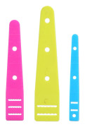 3 st plasttrådar i olika färger, platta och enkla att dra i, verktyg för gör-det-själv-klädsömnad