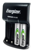 ENERGIZER BASE USB-LADDARE + 4 UPPLADDNINGSBARA BATTERIER