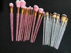 12Pcs/set Diamond-studded Makeup Brushes Gems Makeup Beauty Tools Full Diamond Loose Powder Foundation Concealer Brush Bling