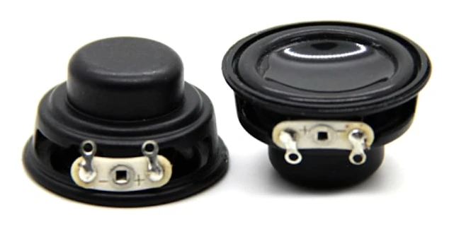 Uppgraderade 32mm interna magnetiska högtalare mångsidig 4 Ohm högtalare frigör kraftfullt ljud Perfekt ersättning för din enhet
