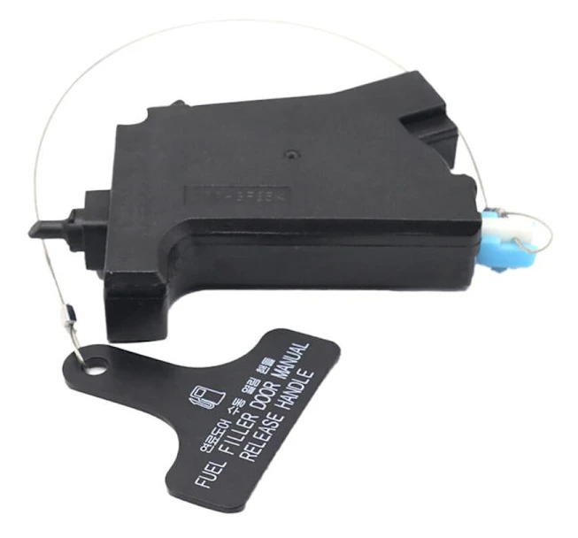 Gasoline Fuel Door Opening Handle for 2.0L 2.4L 2013-2018 815902W000
