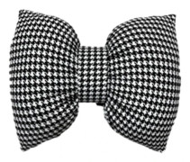 Car Headrest Pillow, Black and White Plaid Retro Car Neck Pillow, Headrest Pillow Neck Support Car Pillow Suitable for Driving