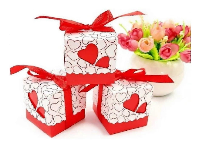 50 x Röda Hjärta Pappers Presentaskar Gåvoask För Favörer, Godis, Konfetti, Gåvor och Smycken för Bröllop Födelsedag Baby Shower Dop Jul