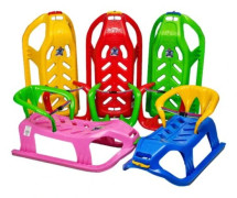SNOW STAR plastpulka med ryggstöd