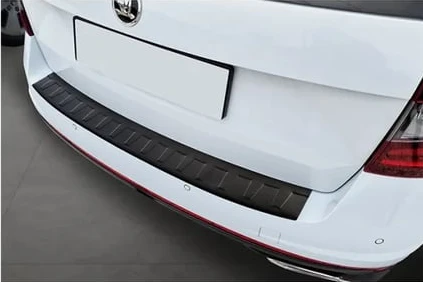 Lastskydd Skoda Octavia RS C 2013-2019 matt svart