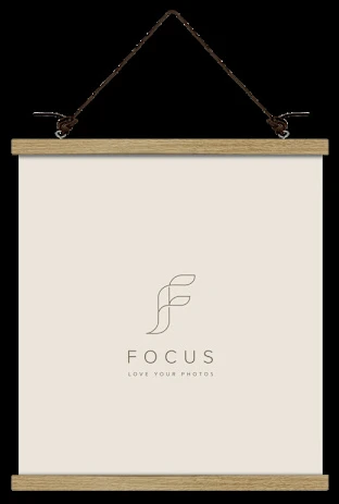 Focus Poster Hanger Magnetic Oak 71cm