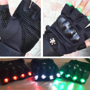 Laser Laser LED Lysande Handskar Flerpunkts Tillbehör Scenljus Scenutrustning Laserhuvud Performance Bar Handskar Average size 0.15KG a pair grön ljus färg