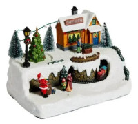 Julby "Treehouse Town" med ljus och musik, batteri NORDIC WINTER (780-521)