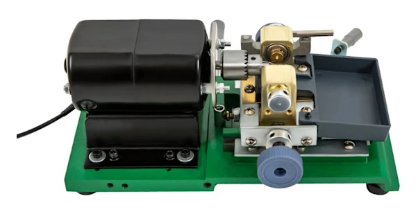 Pärlborrmaskin - Bordsmodell För Smycken - Effekt 60–360 W - Varvtal 500–15000 RPM - Borr 0,3–4 mm - Pärlor 4–35 mm - EU-Plugg 220 V - Grön