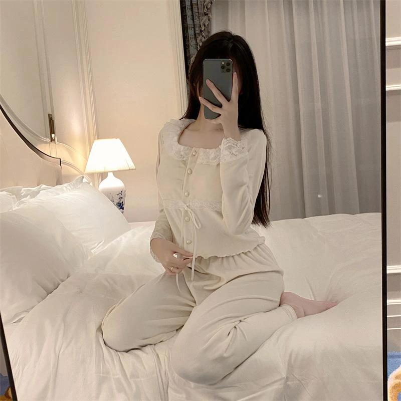 Långärmad Pyjamas Loungewear Dam Höst Vinter med Plysch Spetskant Sovkläder Sexiga Nattkläder Fyrkantig Halsringning Hemklädesset 2XL
