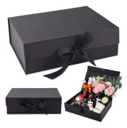 Presentförpackning, rosettpresentförpackning, magnetisk presentförpackning, lyxig presentförpackning, papperslåda med band
