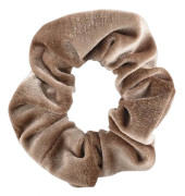 Yuaia Velour Scrunchies Beige