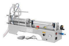 Vätskefyllningsmaskin - Pneumatisk horisontell, 1 munstycke - 100–1000 ml - 40 flaskor/min - Noggrannhet ≤±1 % - 304 rostfritt stål - Silver
