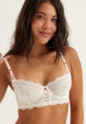 Farah Bustier