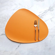 Bordsunderlägg i konstläder i nordisk stil, vattentätt och oljebeständigt bordsunderlägg för hemmabruk, värmeisolerande underlägg - Orange Orange