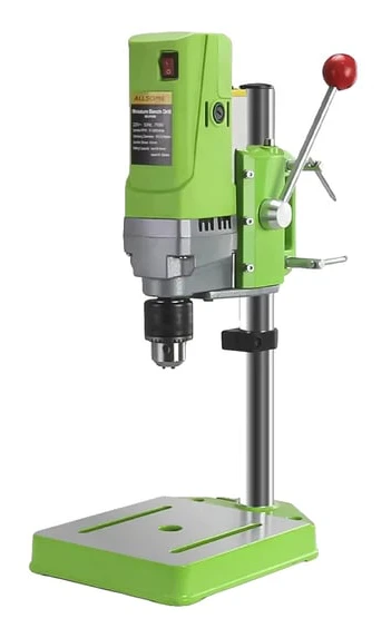 Borrmaskin, Ingångseffekt 710W, Spänning 220V, Borrklämdiameter 1,5-13mm, Tomgångshastighet 0-2800r/min, Spindelresor 60mm