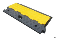 Industriell kabelränn - VISO - Gul och svart - 910 x 500 x 45 mm - Tål 20T - Högkvalitativ gummi