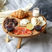 Kampanj, hopfällbart bärbart strandbord, litet vinfatsbord, 2-i-1 träpicknickbord, mat- och dryckesbord, vinglashållare, picknickbräda (24x11cm)