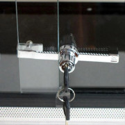 Skjutdörrslås Display Skåp Orm Terrarium Reptil U5T8