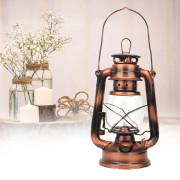 Vintage fotogenlampa i järn, lykta, nattlampa, dekoration, present, bronsfärg